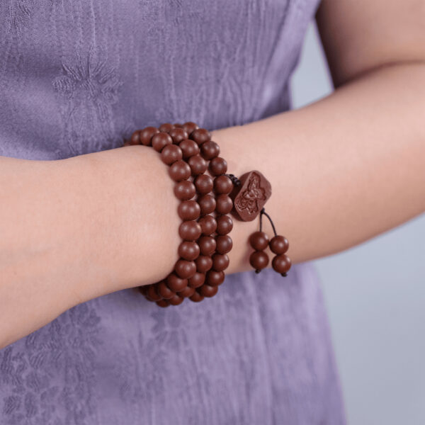 2 Soul's Delight incense beads: Collectible-grade plain circle handcrafted from selected natural materials.