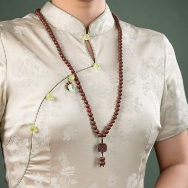 Yang Yuan incense beads: Collectible-grade plain circle handcrafted from selected natural materials.