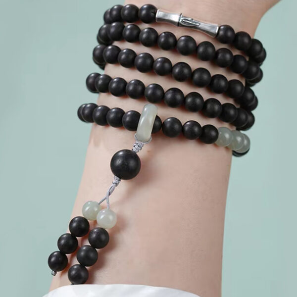 Rising steadily to greater heights incense beads: Collectible-grade plain circle handcrafted from selected natural materials.