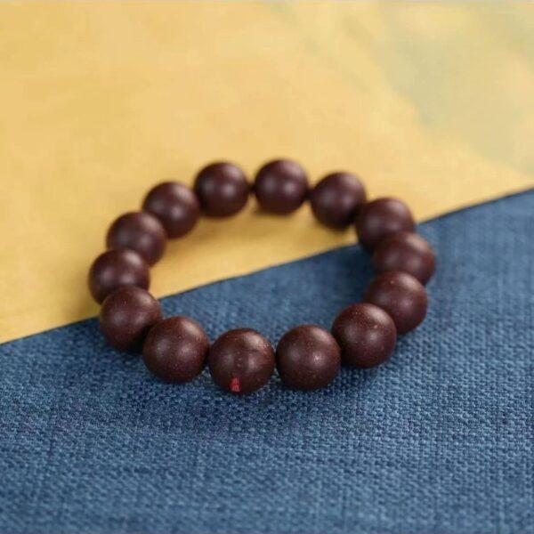 Gui Yuan Single Strand incense beads: Collectible-grade plain circle handcrafted from selected natural materials.